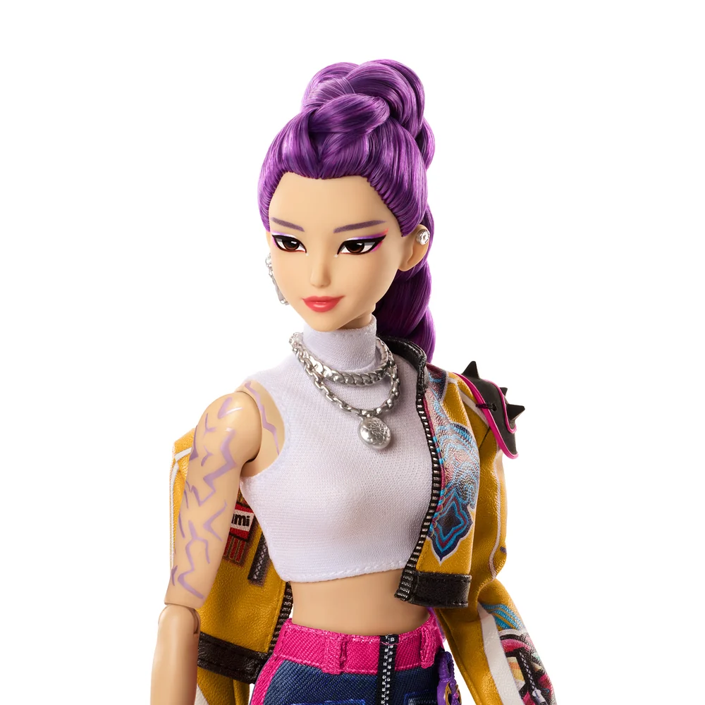 KPop Demon Hunters: HUNTR/X Fashion Doll - Image 4